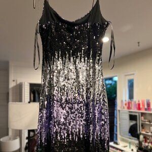 sequence sexy dress in size 5/6. Brand New never worn.